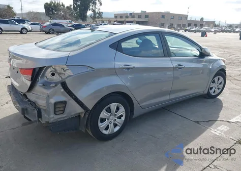 2016 Hyundai Elantra Se z USA, uszkodzony, nr VIN 5NPDH4AE0GH710010